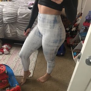 Ptula leggings out of stock on their website.